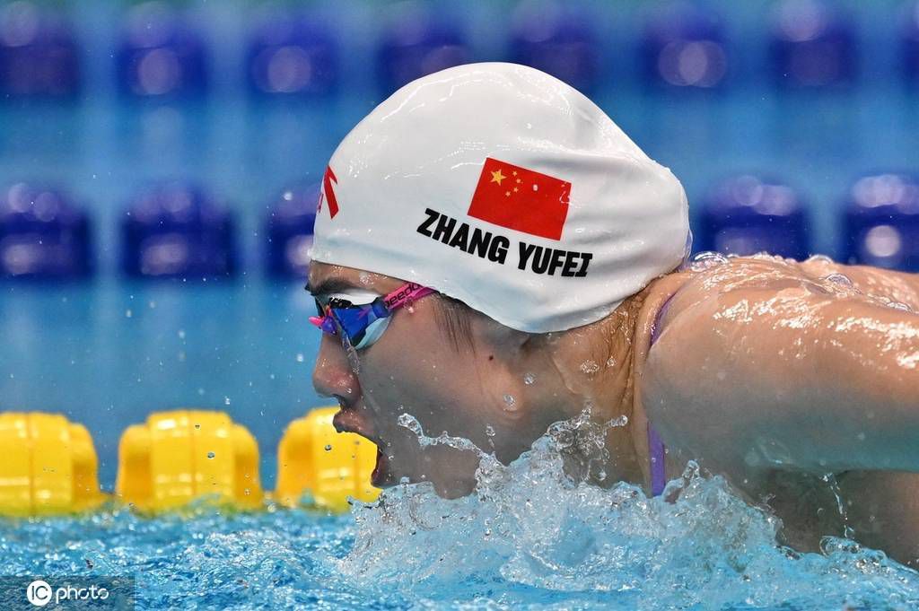 而电影中热闹群像的全新风格突破、对女性情感生态的细腻表达、及对香港电影及文化的独特思考等，首次在大型国际电影节上揭开神秘面纱，全球各大媒体纷纷报道，不仅引发媒体及粉丝热议，更成为本届电影节的焦点话题